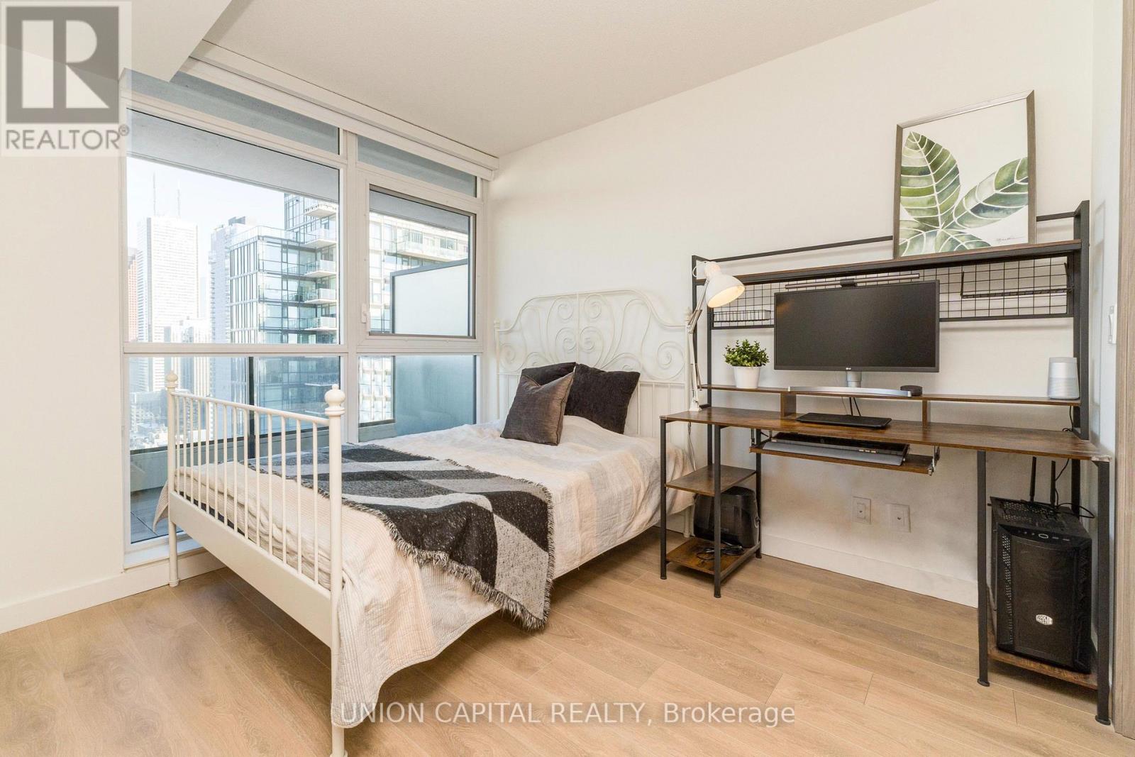 4502 - 38 Widmer Street, Toronto, Ontario  M5V 0P7 - Photo 18 - C12931176