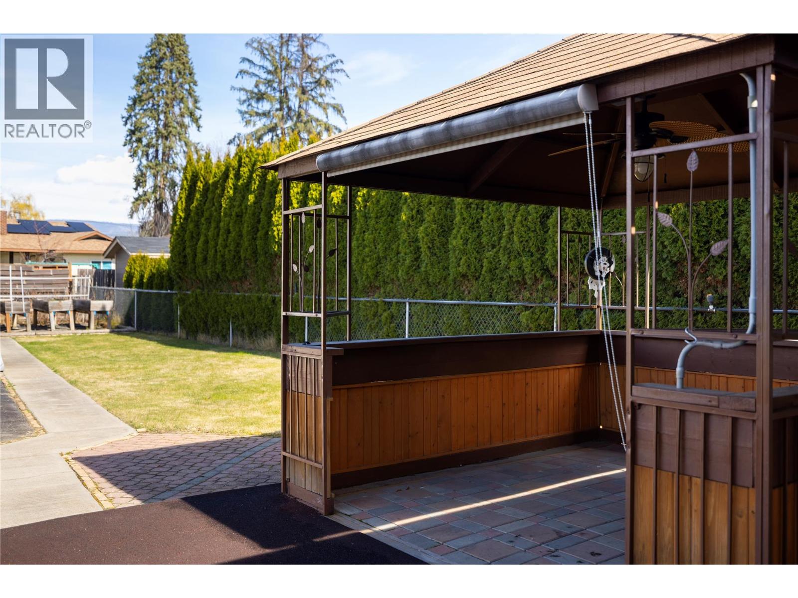 250 Hillaby Avenue, Kelowna, British Columbia  V1X 5V6 - Photo 24 - 10380933