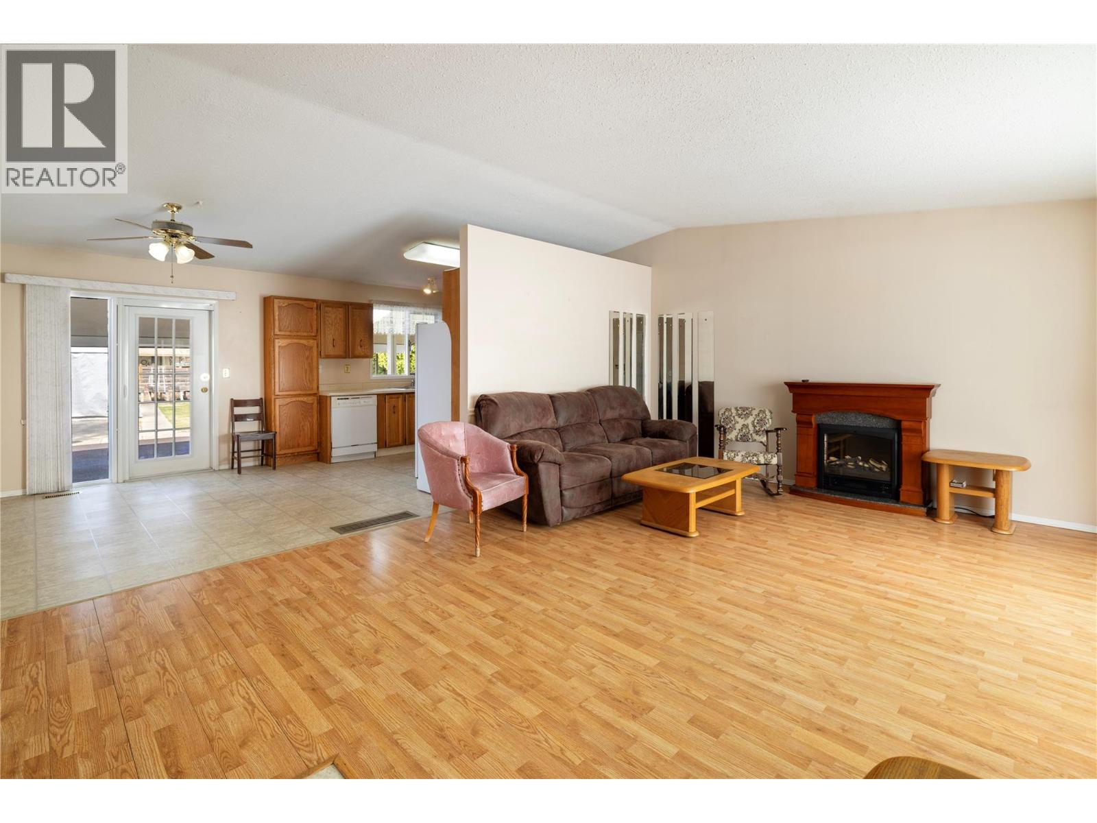 250 Hillaby Avenue, Kelowna, British Columbia  V1X 5V6 - Photo 6 - 10380933