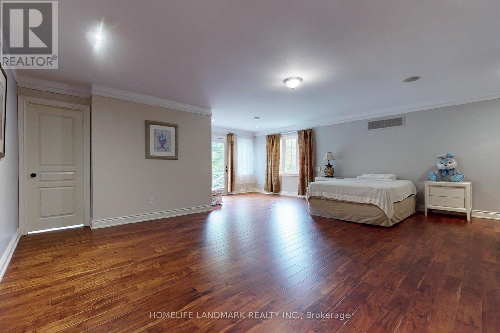 19 Wolf Run Court, Whitchurch-Stouffville, Ontario  L4A 2L4 - Photo 24 - N12931174