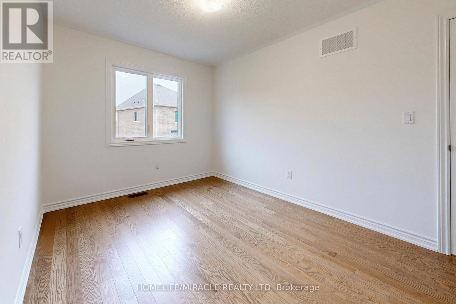 1460 Chamomile Crescent, Milton, Ontario  L9E 2E9 - Photo 39 - W12928730