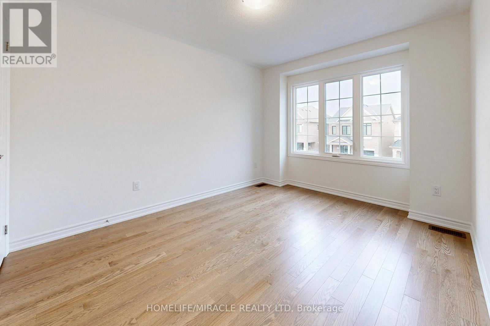 1460 Chamomile Crescent, Milton, Ontario  L9E 2E9 - Photo 37 - W12928730