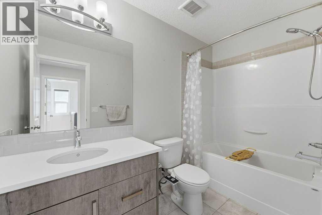 34 Walgrove Link Se, Calgary, Alberta  T2X 2H6 - Photo 26 - A2285323