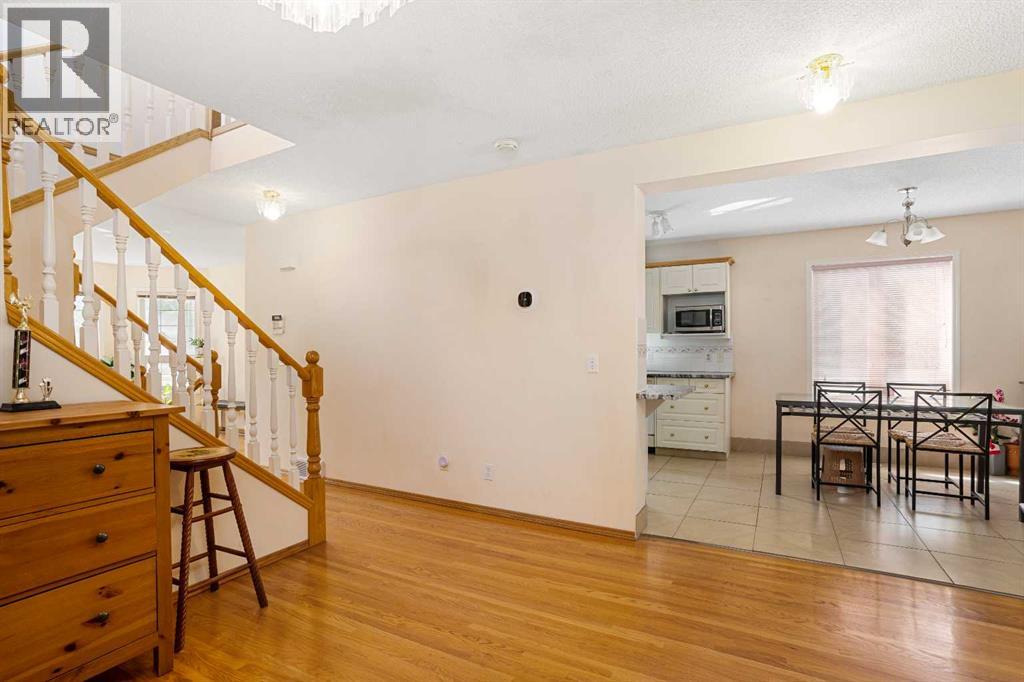 218 15 Avenue NW, Calgary, Alberta  T2M 0G8 - Photo 8 - A2283012