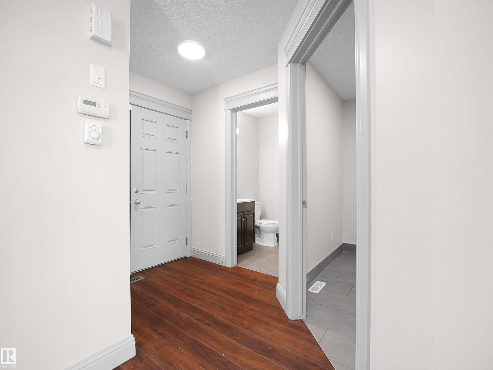 6116 10 Av Sw, Edmonton, Alberta  T6X 0M3 - Photo 23 - E4479498