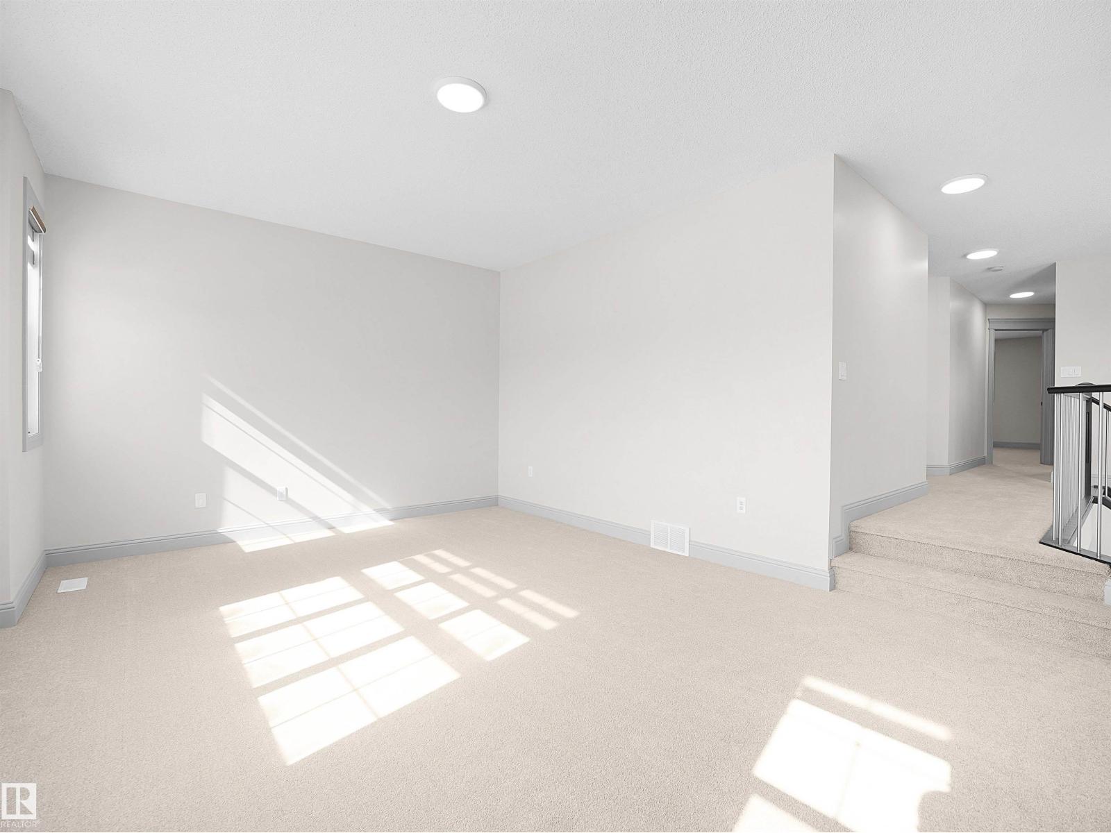 6116 10 Av Sw, Edmonton, Alberta  T6X 0M3 - Photo 29 - E4479498