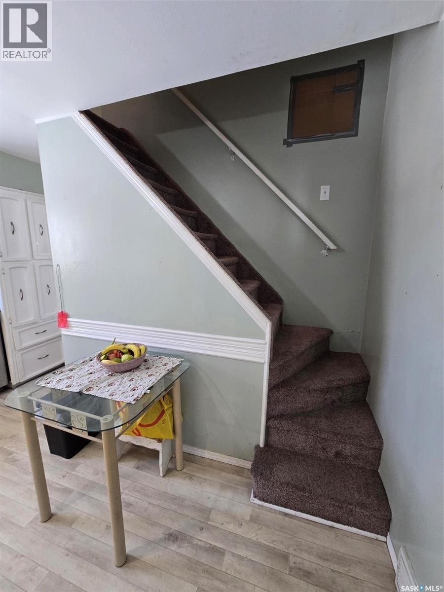 298 7th Avenue, Broadview, Saskatchewan  S0G 0K0 - Photo 13 - SK031491