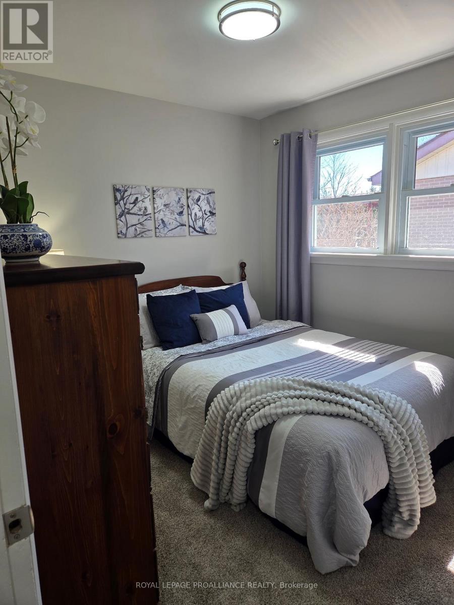 4 Gearin Street, Quinte West, Ontario  K8V 3Y1 - Photo 11 - X12912988