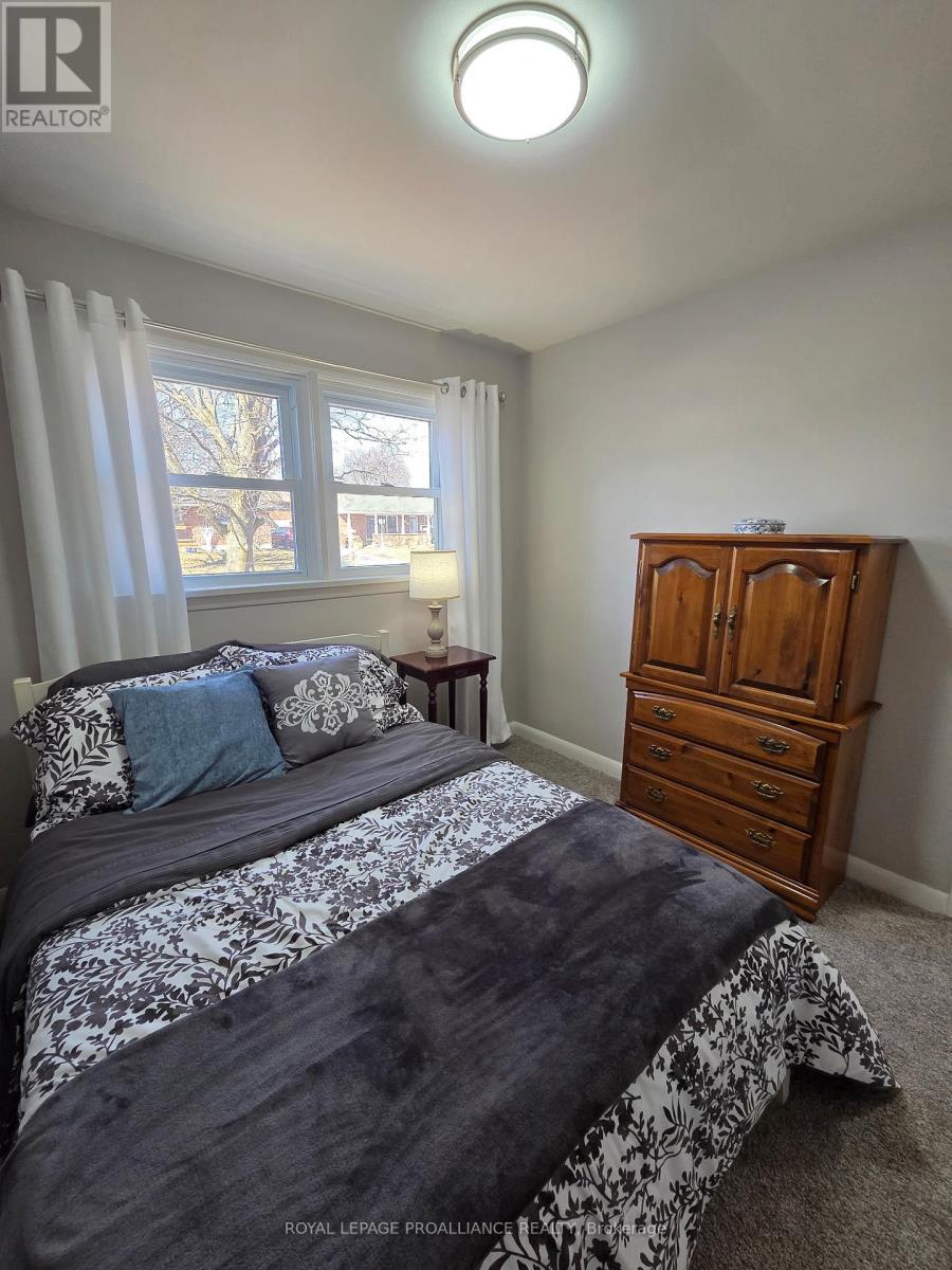 4 Gearin Street, Quinte West, Ontario  K8V 3Y1 - Photo 12 - X12912988