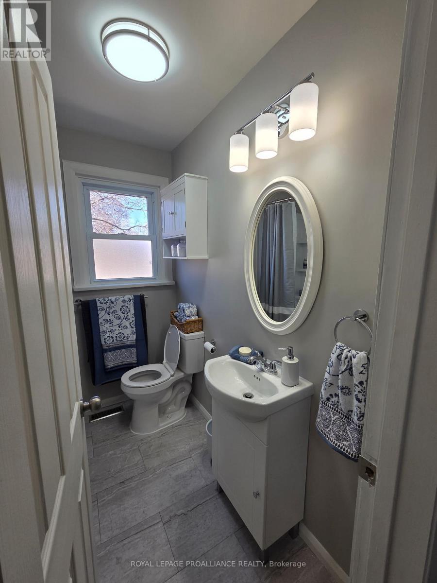 4 Gearin Street, Quinte West, Ontario  K8V 3Y1 - Photo 16 - X12912988