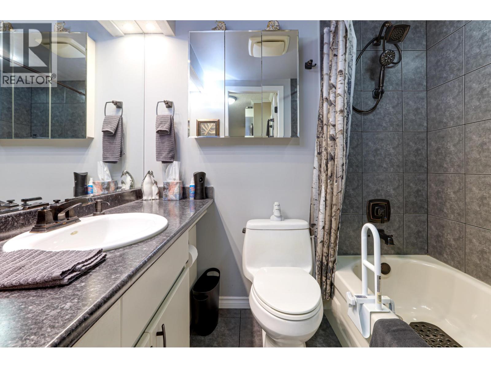 301 1048 King Albert Avenue, Coquitlam, British Columbia  V3J 1X5 - Photo 27 - R3056667