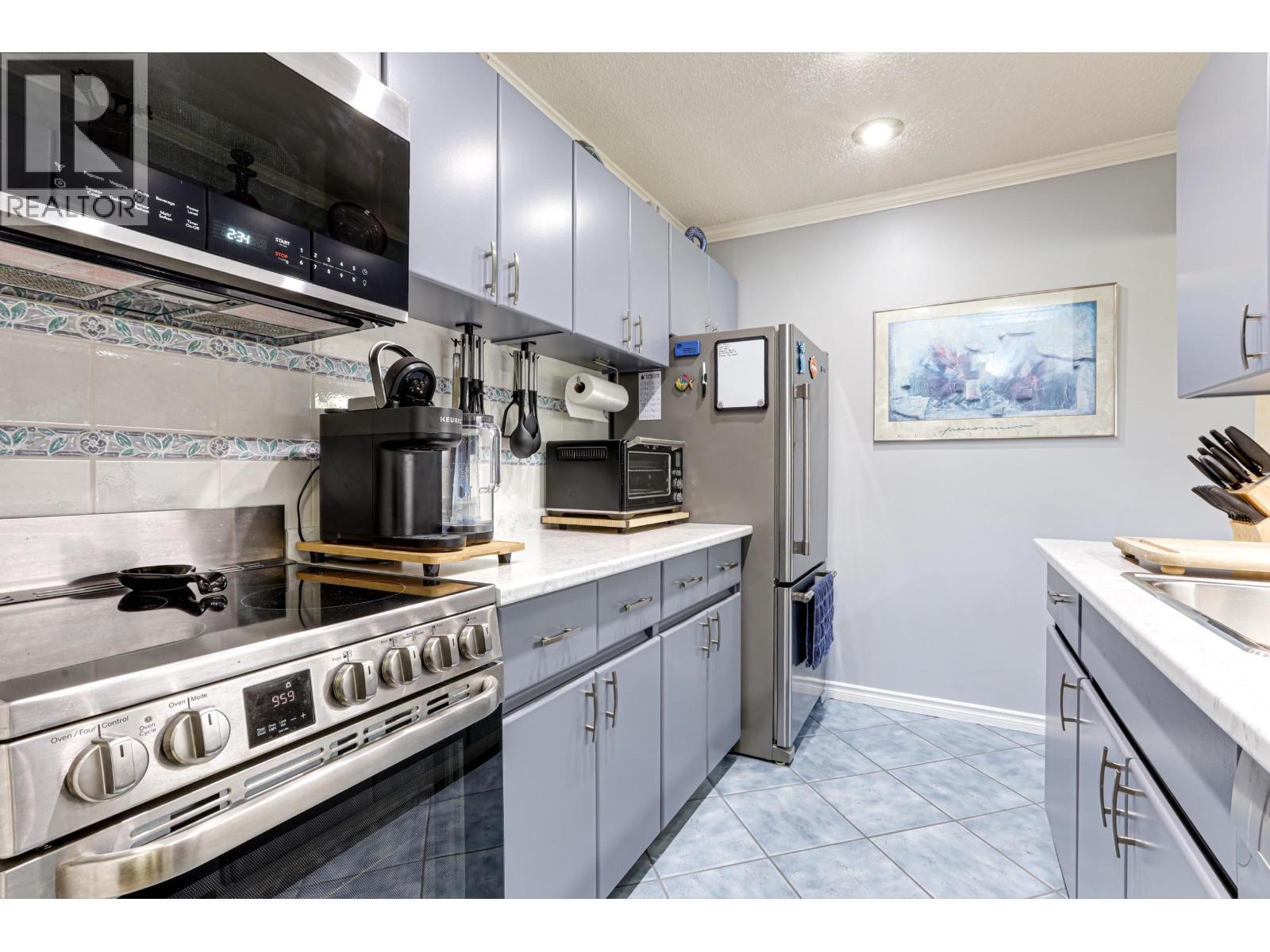 301 1048 King Albert Avenue, Coquitlam, British Columbia  V3J 1X5 - Photo 21 - R3056667