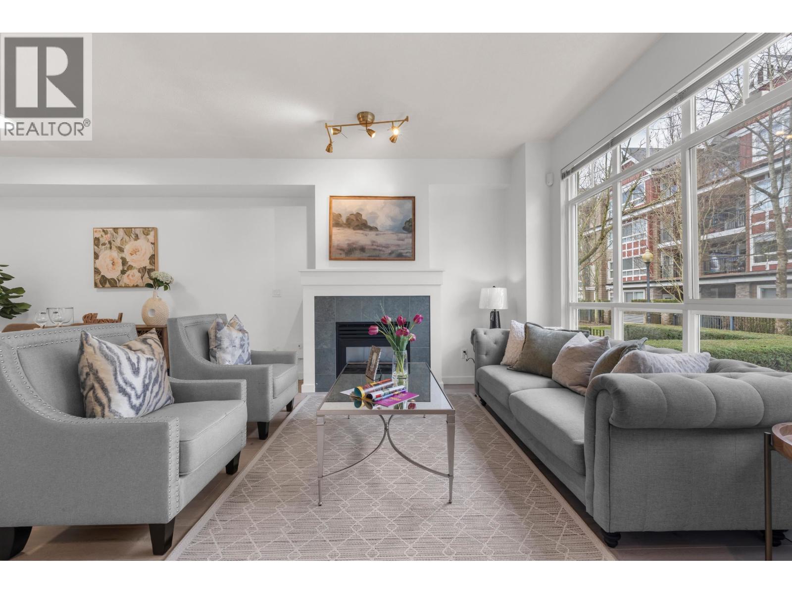 7148 Mont Royal Square, Vancouver, British Columbia  V5S 4X5 - Photo 5 - R3104311