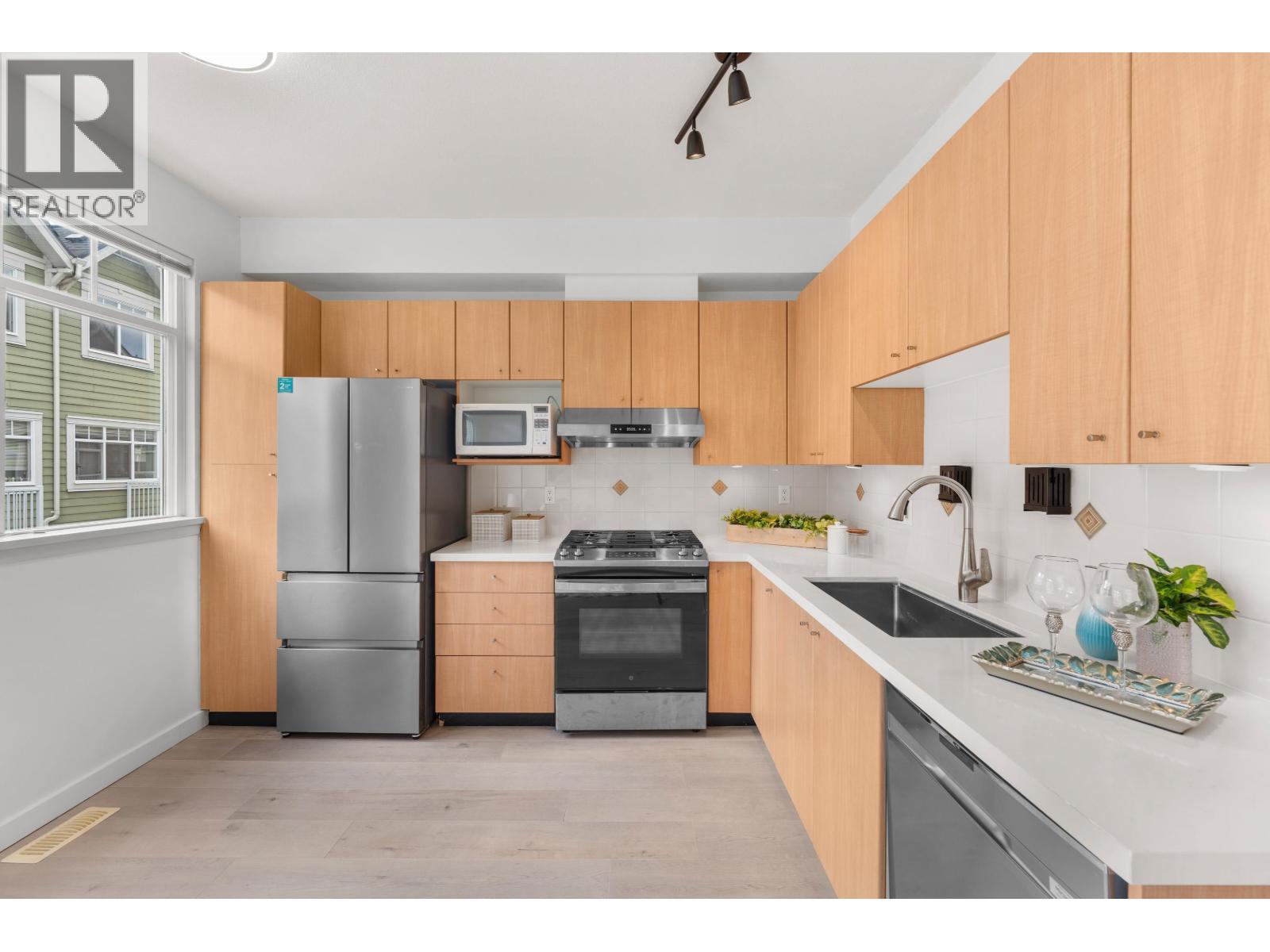 7148 Mont Royal Square, Vancouver, British Columbia  V5S 4X5 - Photo 14 - R3104311