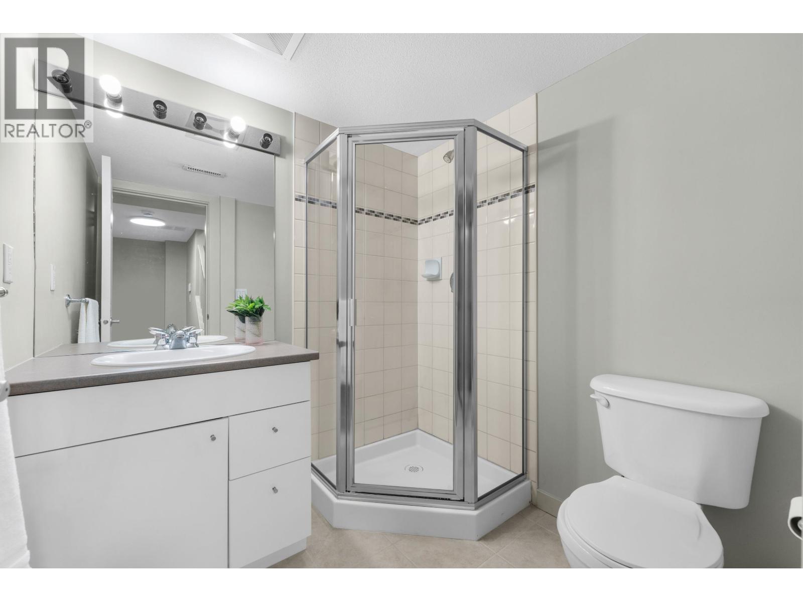 7148 Mont Royal Square, Vancouver, British Columbia  V5S 4X5 - Photo 30 - R3104311