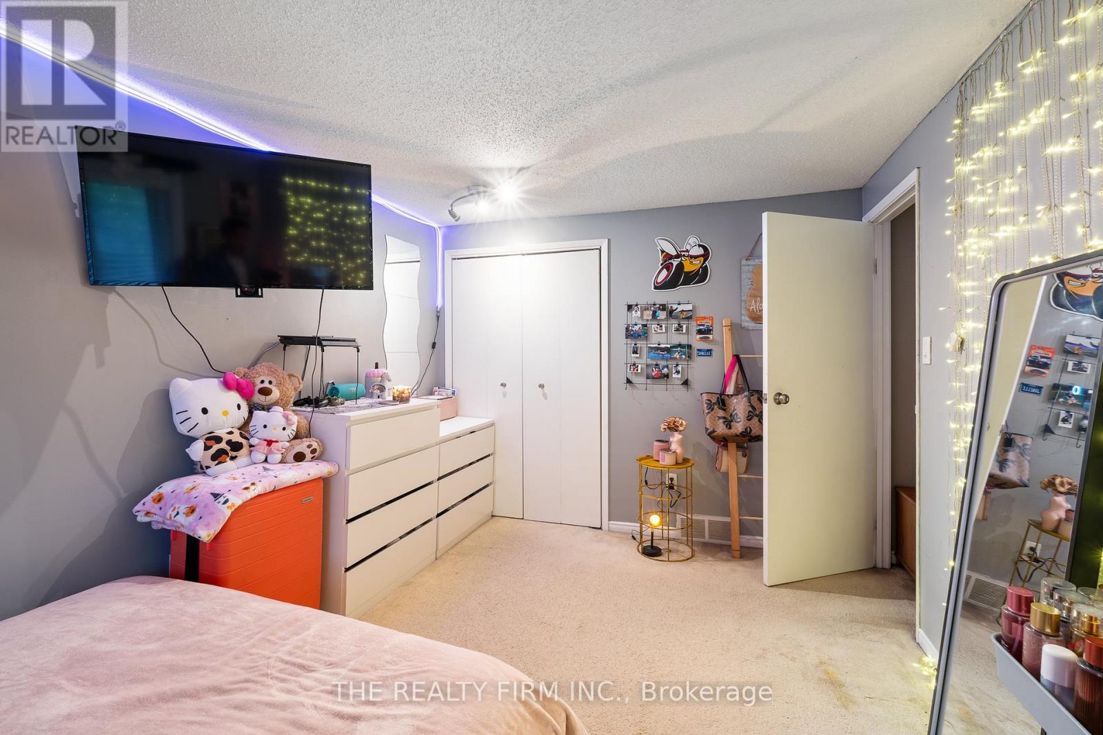 Photo 16 of 24 for 67 - 1990 Wavell Street