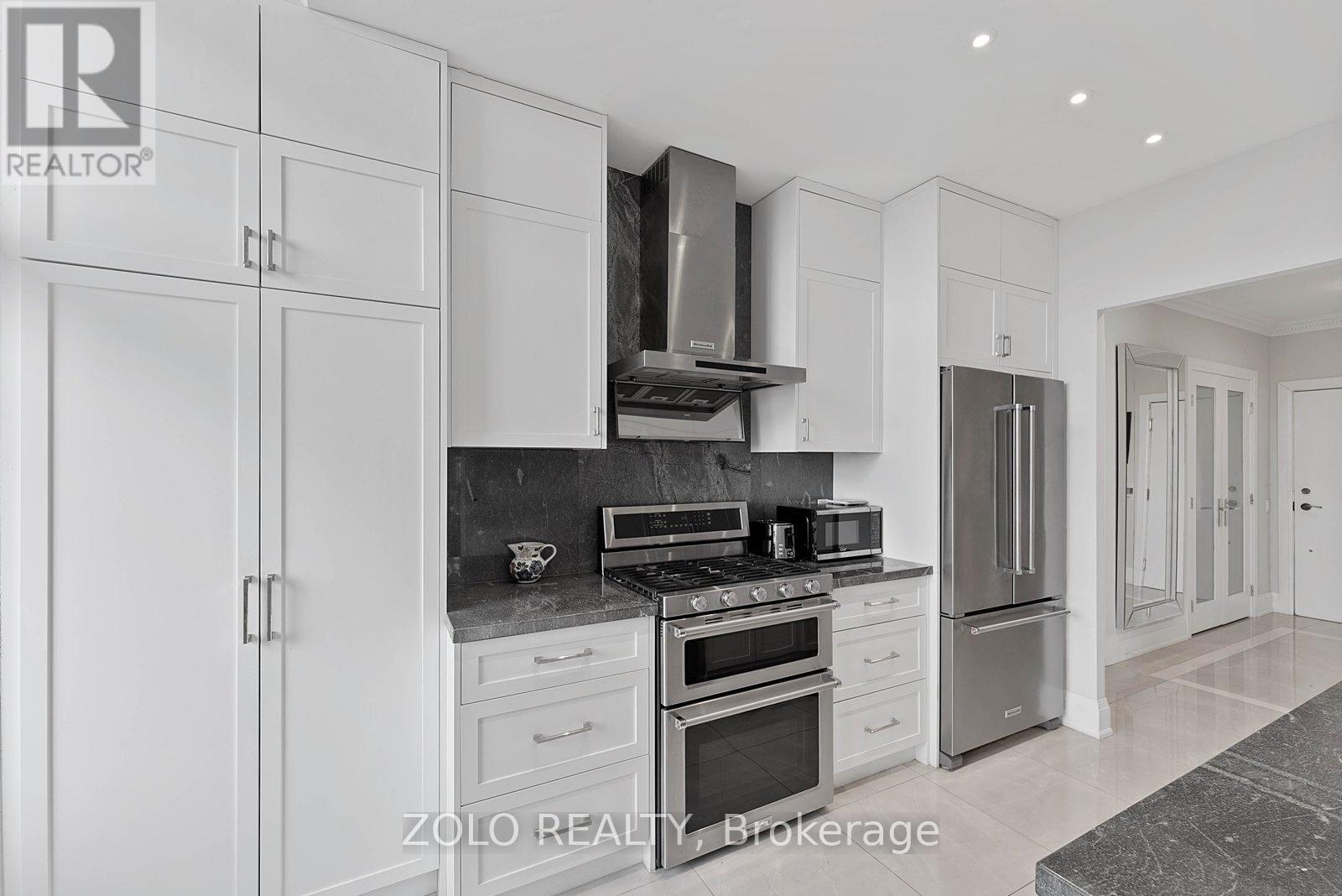 Ph05 - 265 Ridley Boulevard, Toronto, Ontario  M5M 4N8 - Photo 9 - C12931228