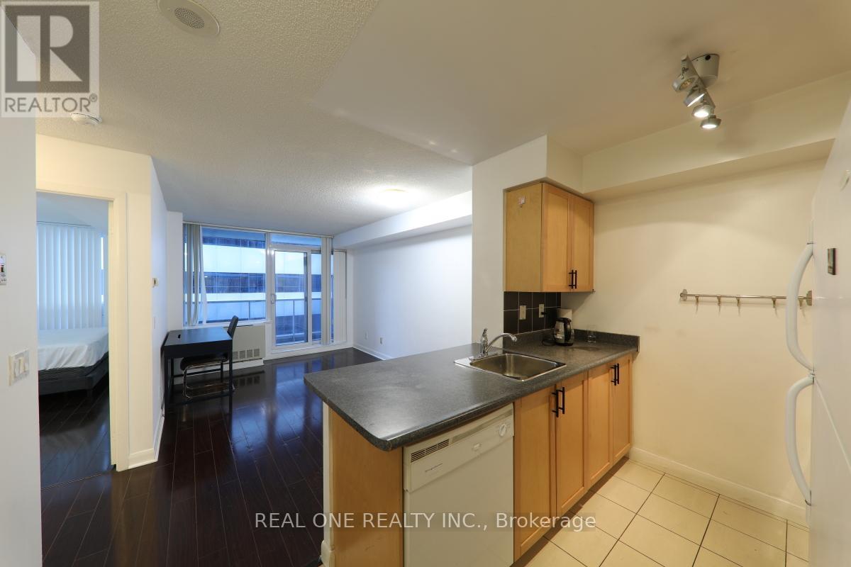 1911 - 4968 Yonge Street, Toronto, Ontario  M2N 7G9 - Photo 11 - C12931252