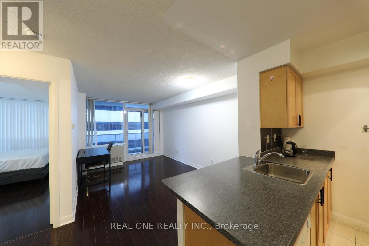 1911 - 4968 Yonge Street, Toronto, Ontario  M2N 7G9 - Photo 17 - C12931252