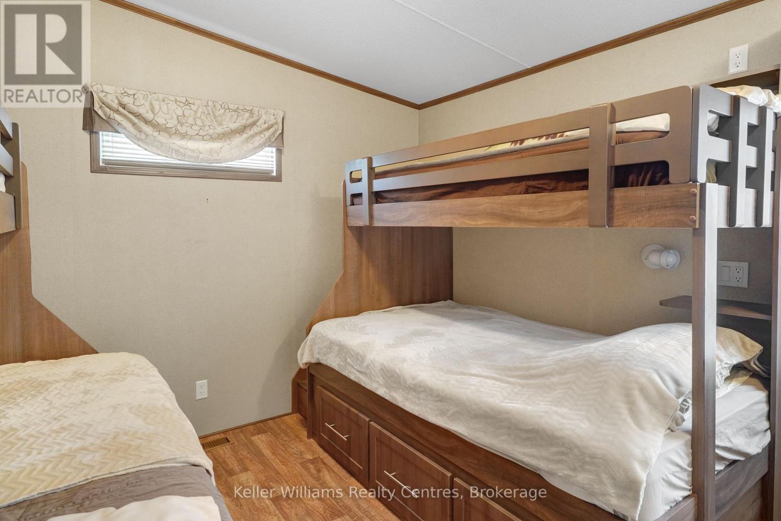 M24 - 13 Southline Avenue, Huron-Kinloss, Ontario  N2Z 2X5 - Photo 21 - X12931264