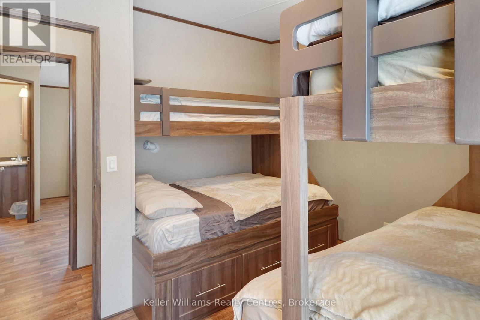 M24 - 13 Southline Avenue, Huron-Kinloss, Ontario  N2Z 2X5 - Photo 22 - X12931264