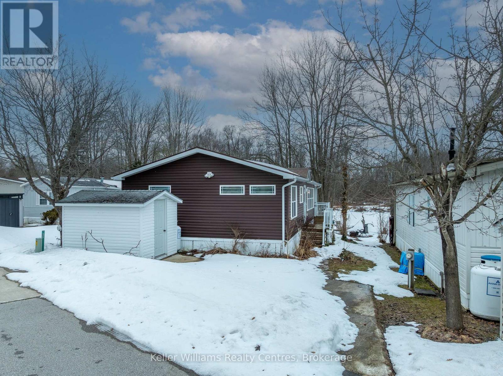 M24 - 13 Southline Avenue, Huron-Kinloss, Ontario  N2Z 2X5 - Photo 45 - X12931264