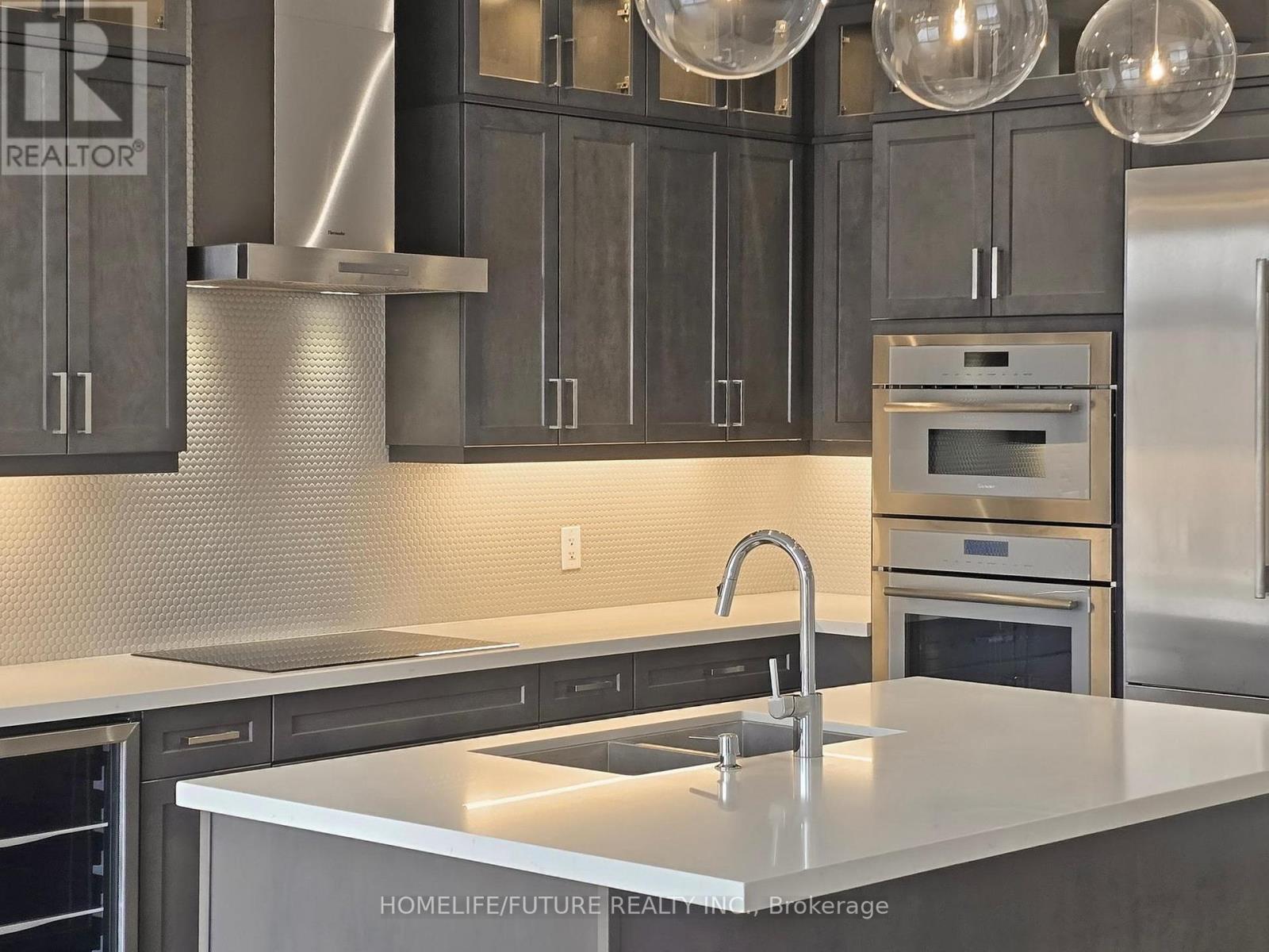 62 Christine Elliott Avenue, Whitby, Ontario  L1P 0E1 - Photo 17 - E12931206