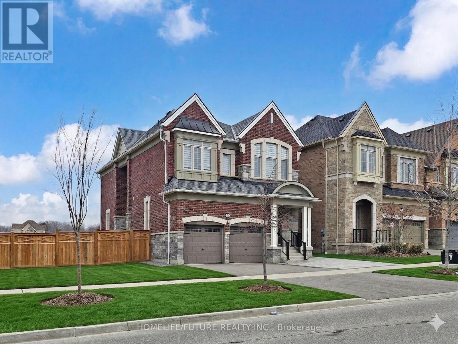 62 Christine Elliott Avenue, Whitby, Ontario  L1P 0E1 - Photo 2 - E12931206