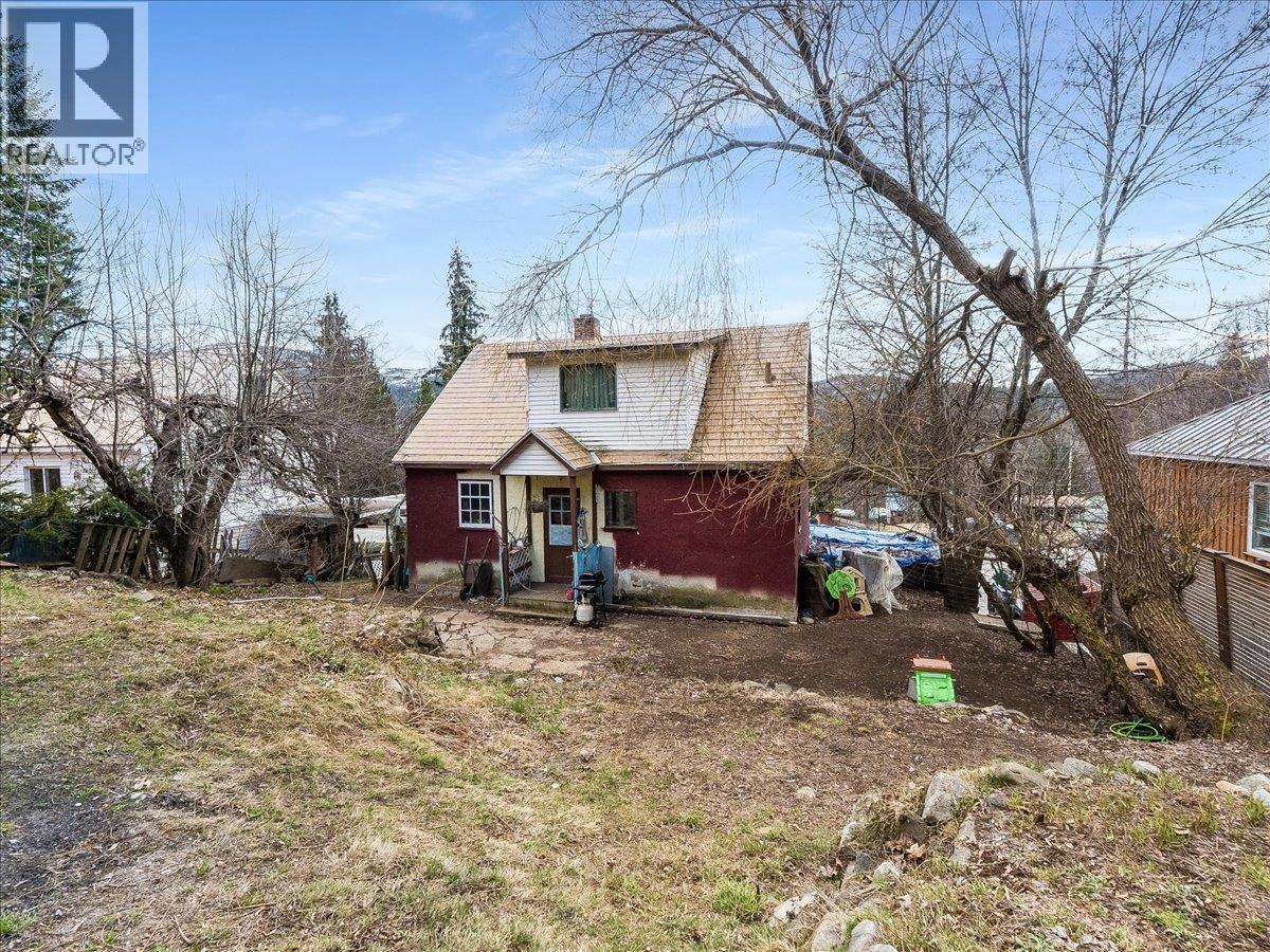 2150 Thompson Avenue, Rossland, British Columbia  V0G 1Y0 - Photo 33 - 10380851