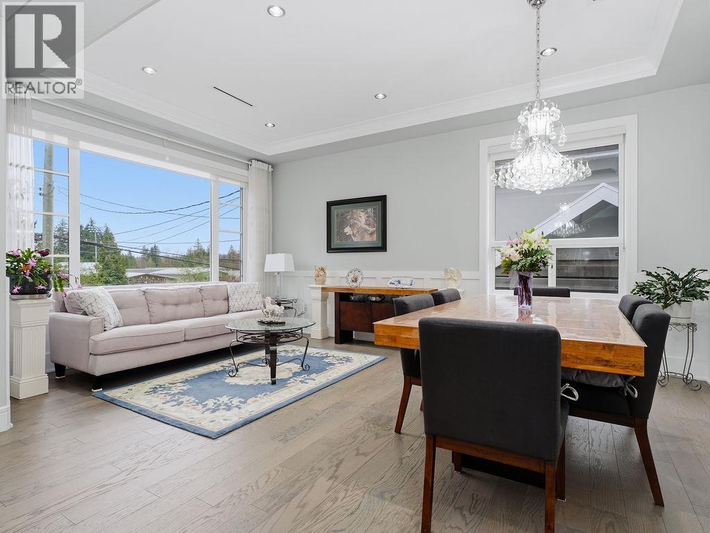 4507 Percival Avenue, Burnaby, British Columbia  V5G 3S4 - Photo 3 - R3104431