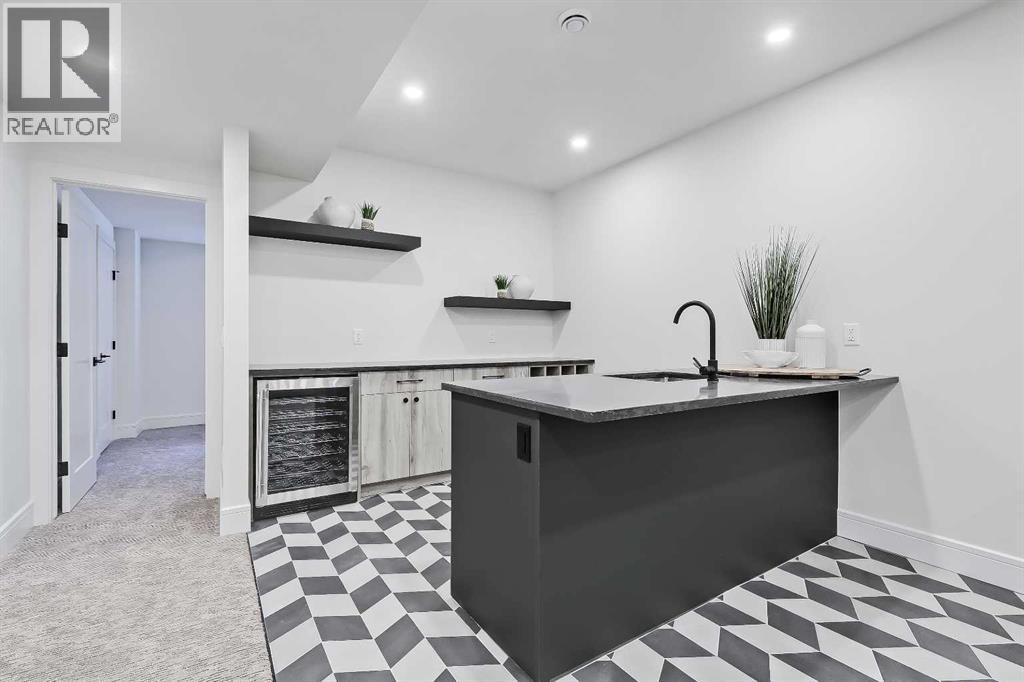 2838 34 Street Sw, Calgary, Alberta  T3E 2W9 - Photo 43 - A2296946