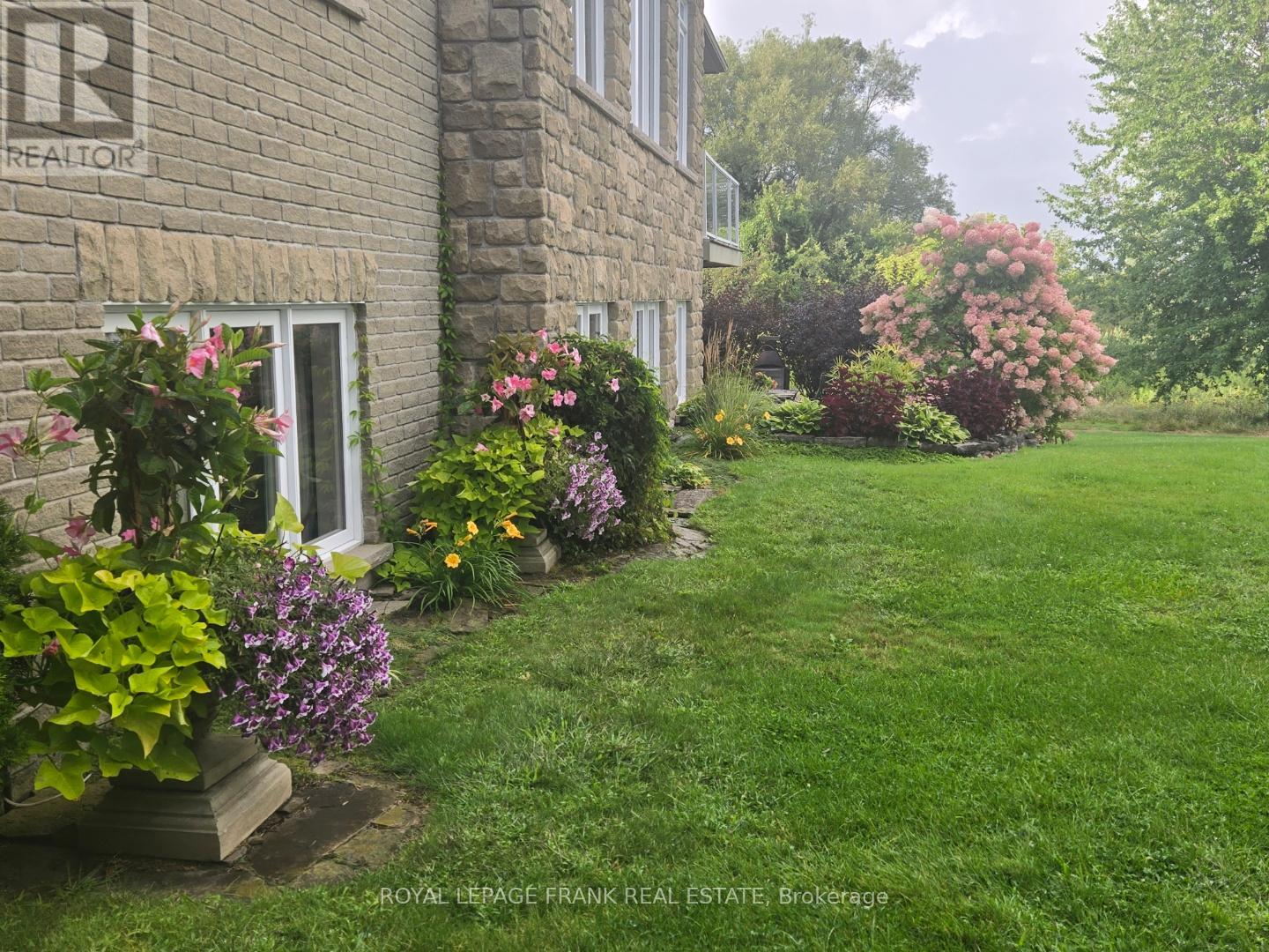 24 Gilson Point Place, Kawartha Lakes, Ontario  K0M 2C0 - Photo 44 - X12909030