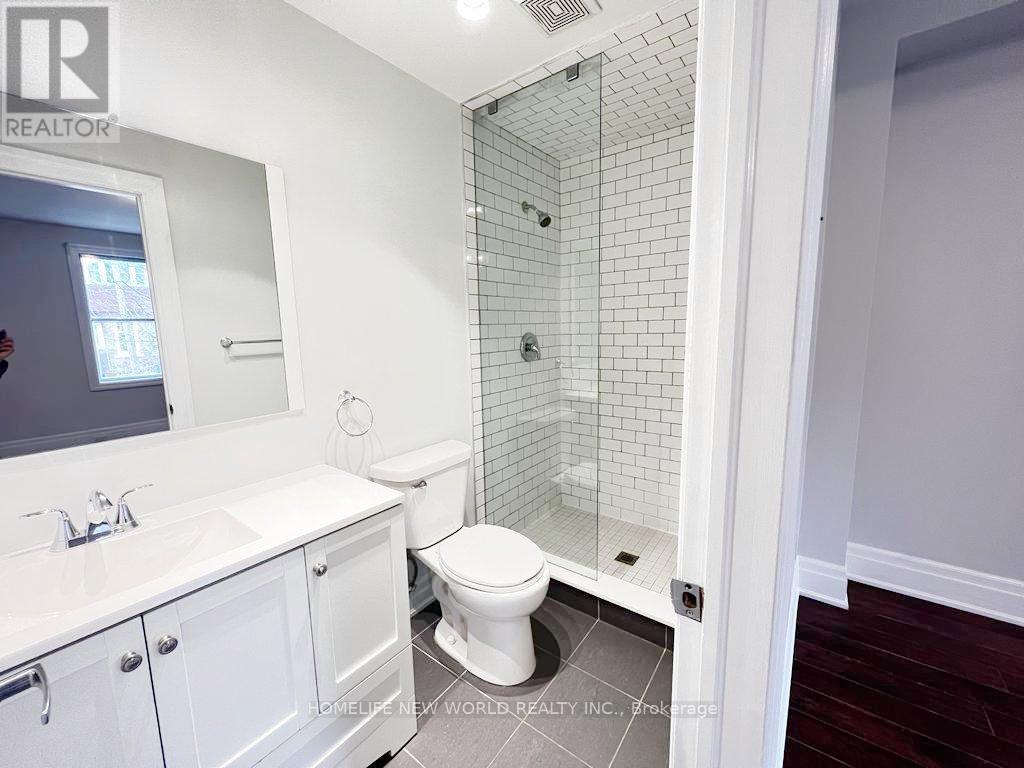 Main - 3 Roblocke Avenue, Toronto (Dovercourt-Wallace Emerson-Junction), Ontario  M6G 3R6 - Photo 8 - W12931208