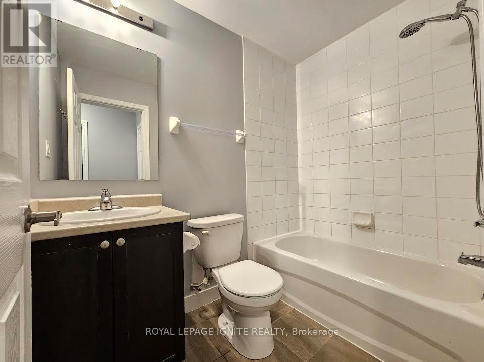 333 - 250 Sunny Meadow Boulevard, Brampton (Sandringham-Wellington), Ontario  L6R 3Y7 - Photo 3 - W12931210