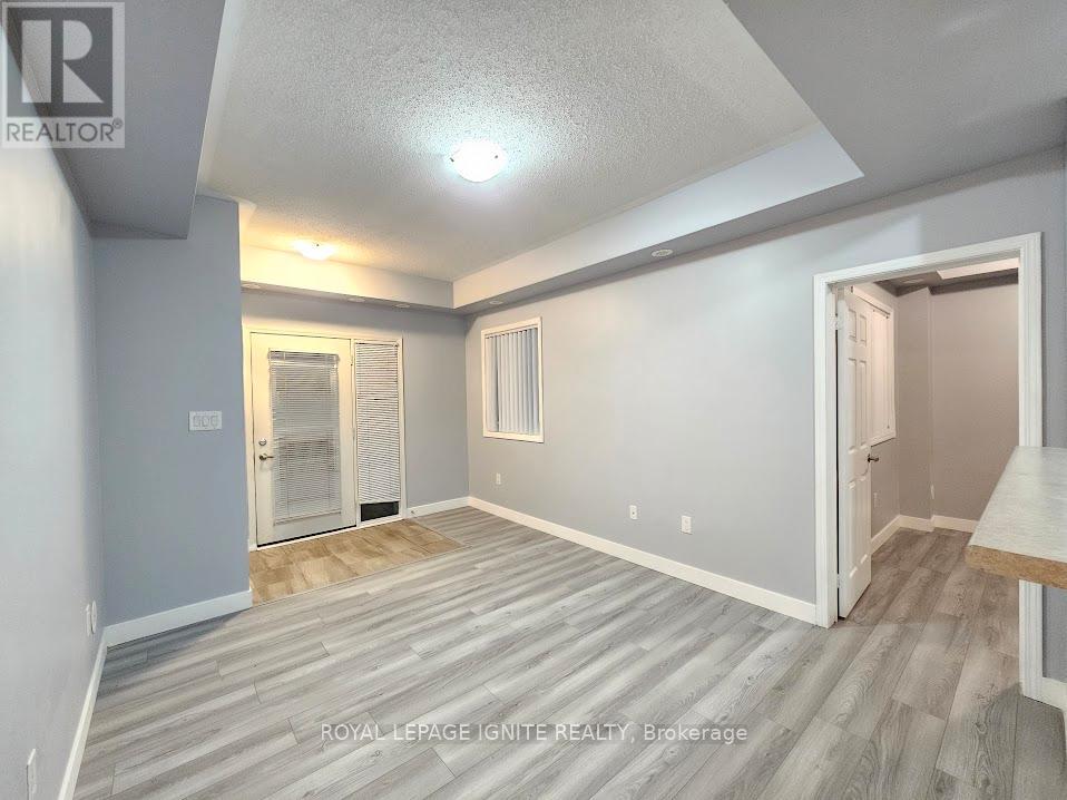 333 - 250 Sunny Meadow Boulevard, Brampton (Sandringham-Wellington), Ontario  L6R 3Y7 - Photo 9 - W12931210