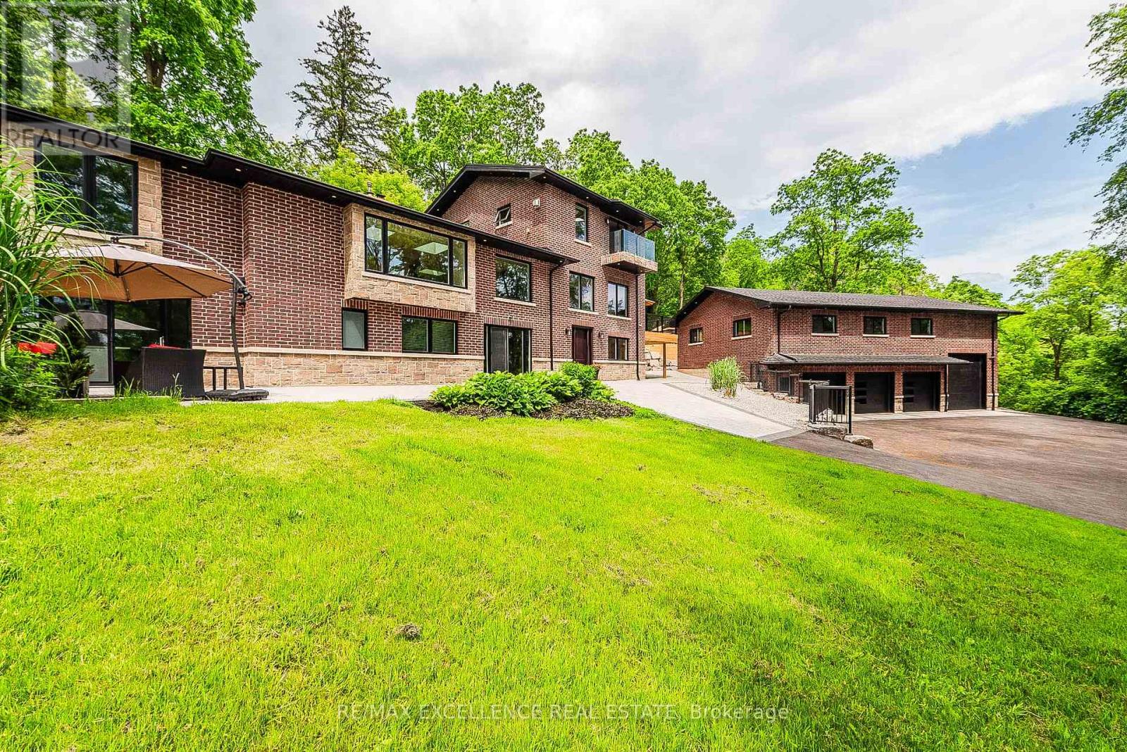 8949 Mississauga Road, Brampton (Credit Valley), Ontario  L6Y 0C2 - Photo 5 - W12931212