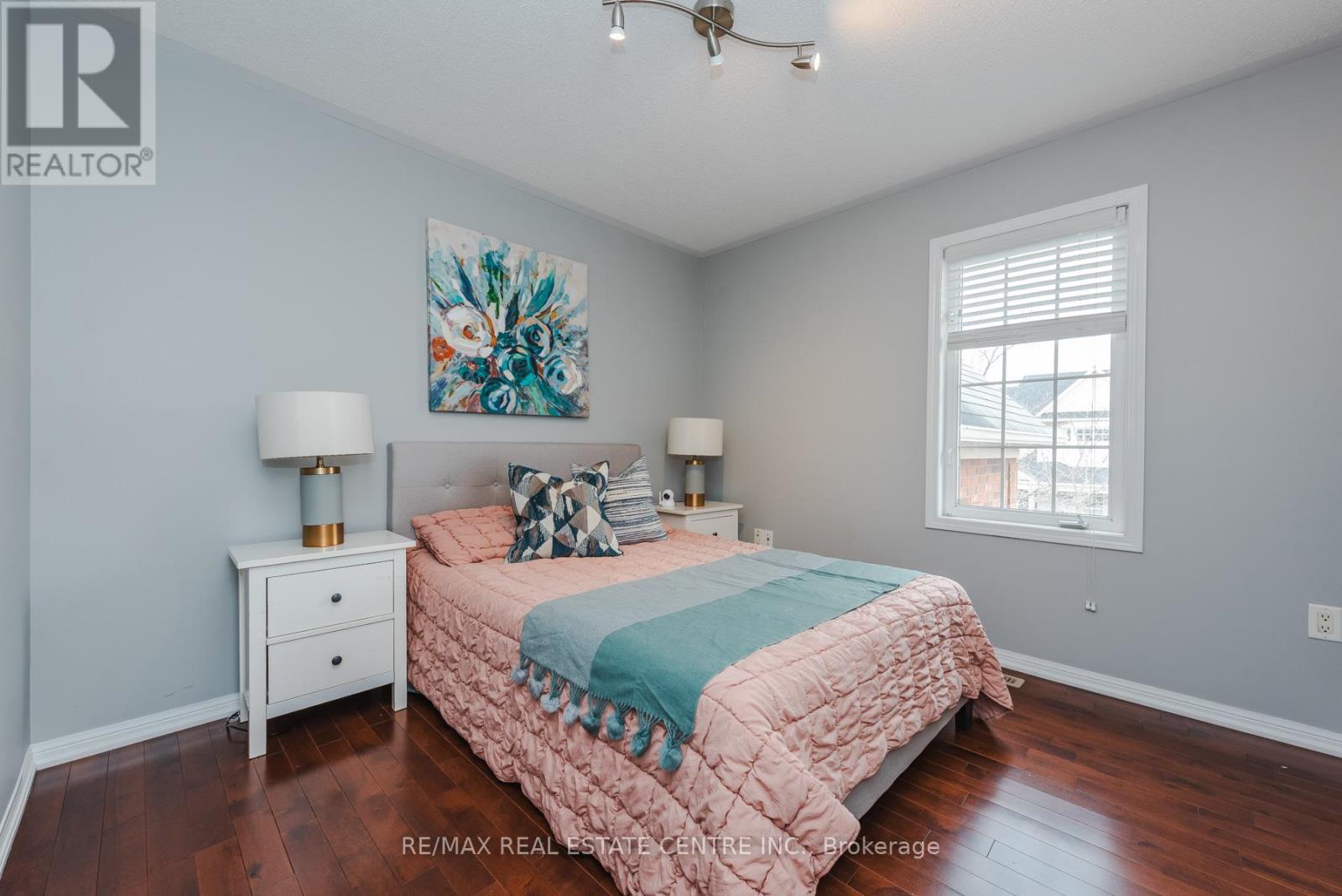 920 Bessy Trail, Milton, Ontario  L9T 0H2 - Photo 22 - W12931262