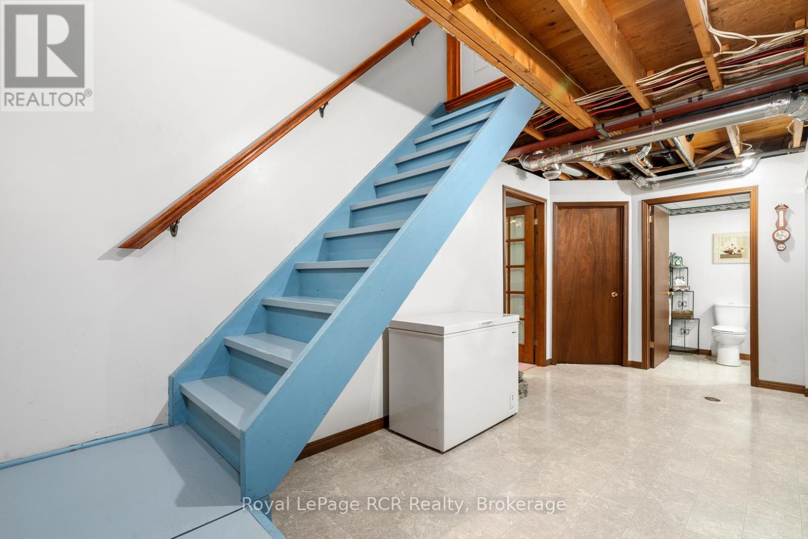 1003 Victoria Street, West Grey, Ontario  N0G 1C0 - Photo 24 - X12889374