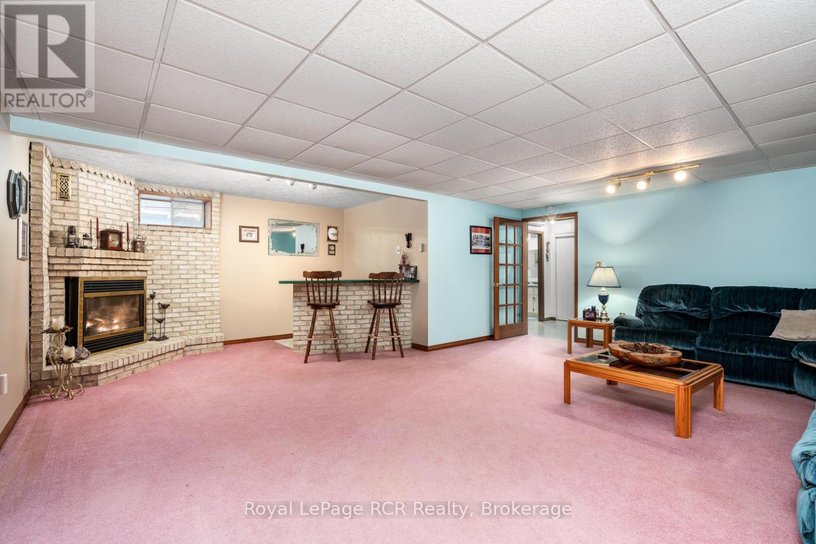 1003 Victoria Street, West Grey, Ontario  N0G 1C0 - Photo 28 - X12889374