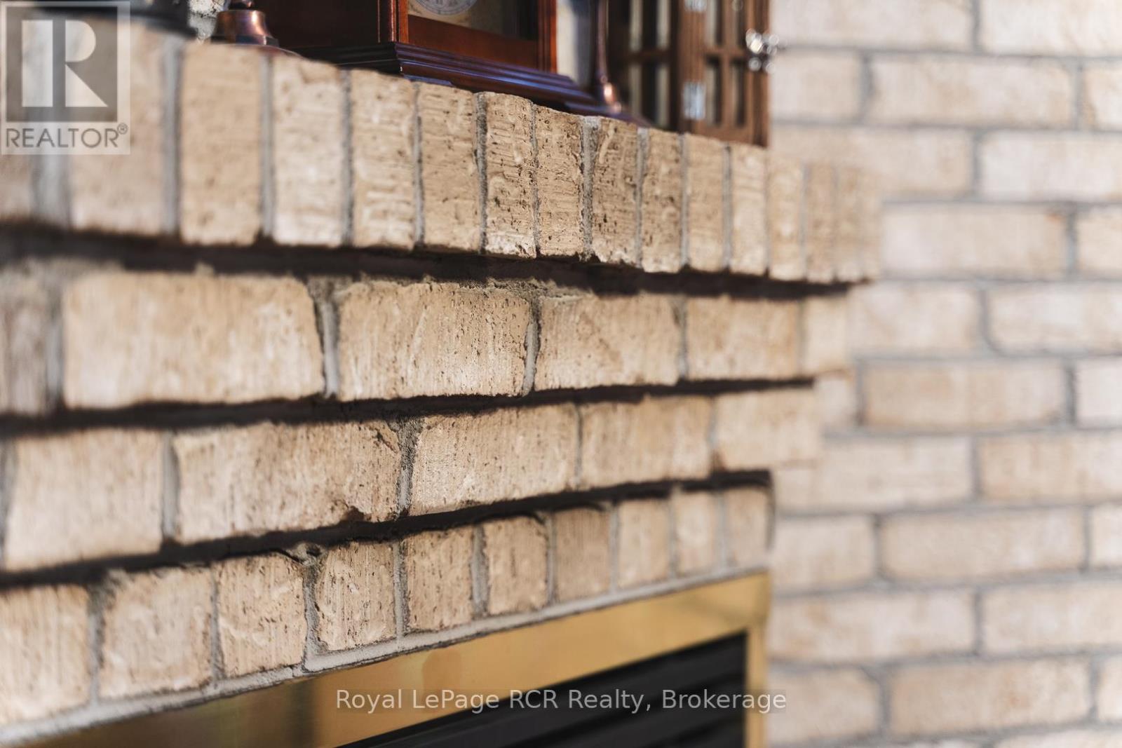 1003 Victoria Street, West Grey, Ontario  N0G 1C0 - Photo 31 - X12889374