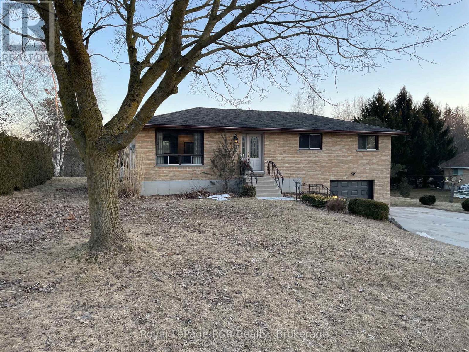 1003 VICTORIA STREET, West Grey, Ontario