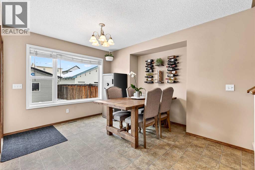 57 Everridge Way SW, Calgary, Alberta  T2Y 4S7 - Photo 19 - A2296795