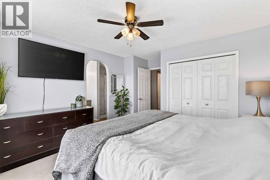 57 Everridge Way SW, Calgary, Alberta  T2Y 4S7 - Photo 23 - A2296795
