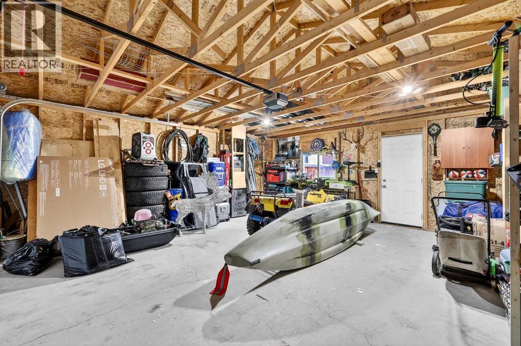 57 Everridge Way SW, Calgary, Alberta  T2Y 4S7 - Photo 39 - A2296795