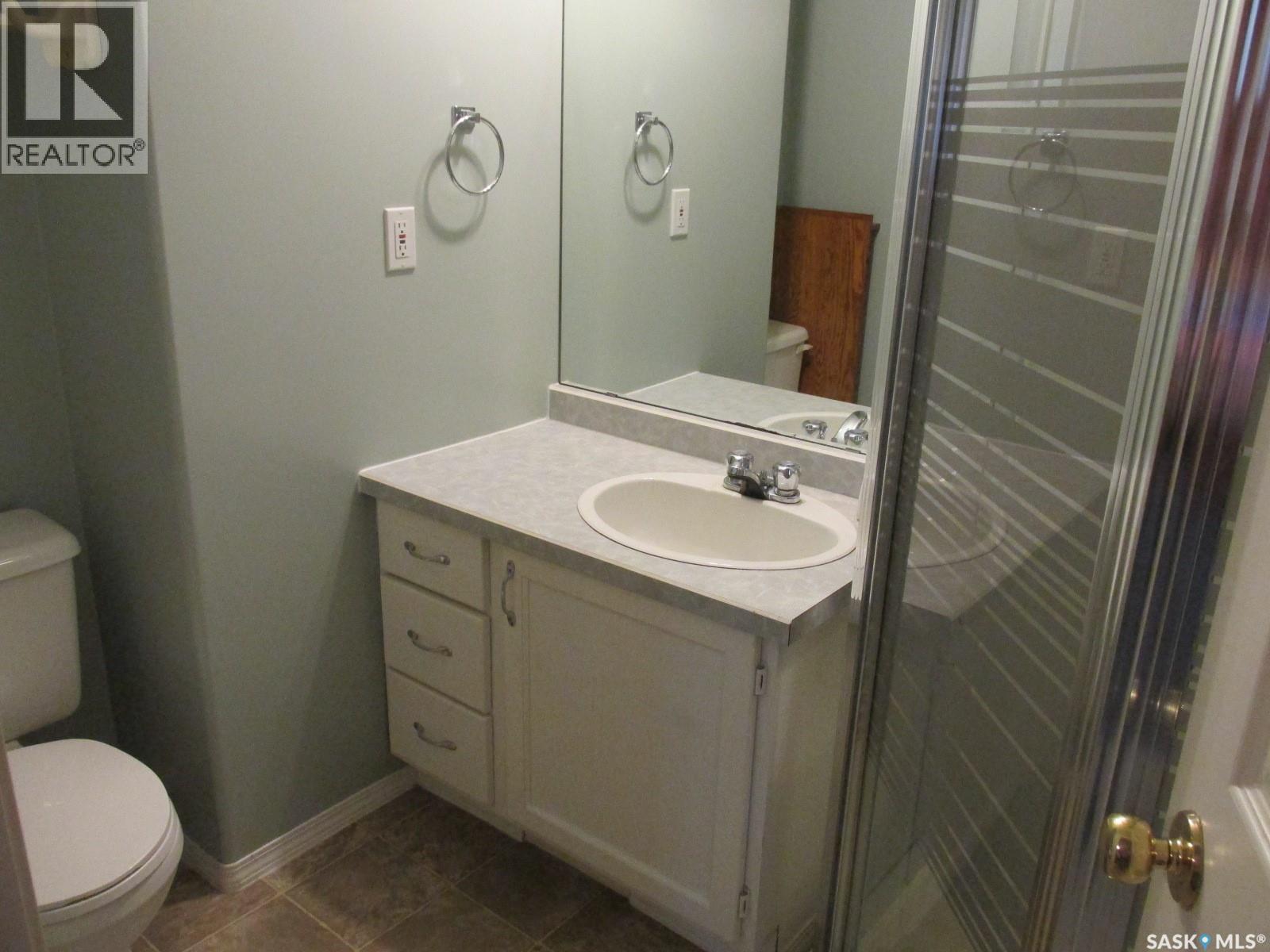 613 9th Avenue W, Nipawin, Saskatchewan  S0E 1E0 - Photo 20 - SK027472