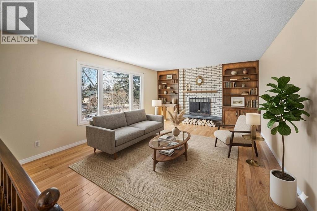 408 Queen Charlotte Drive SE, Calgary, Alberta  T2J 4H3 - Photo 4 - A2296570