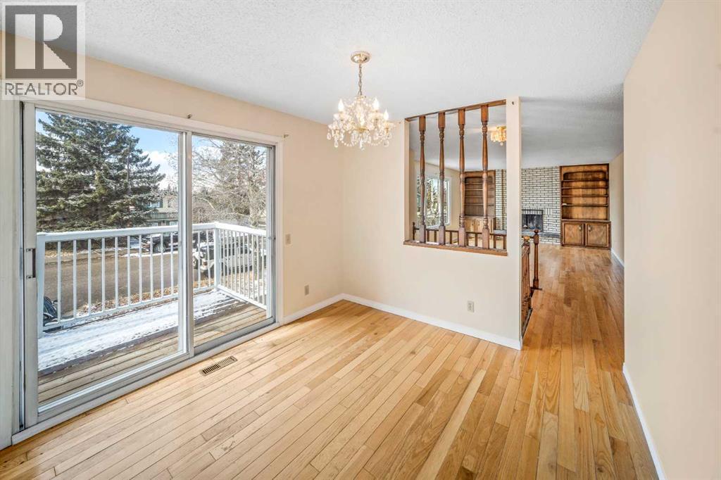 408 Queen Charlotte Drive SE, Calgary, Alberta  T2J 4H3 - Photo 7 - A2296570