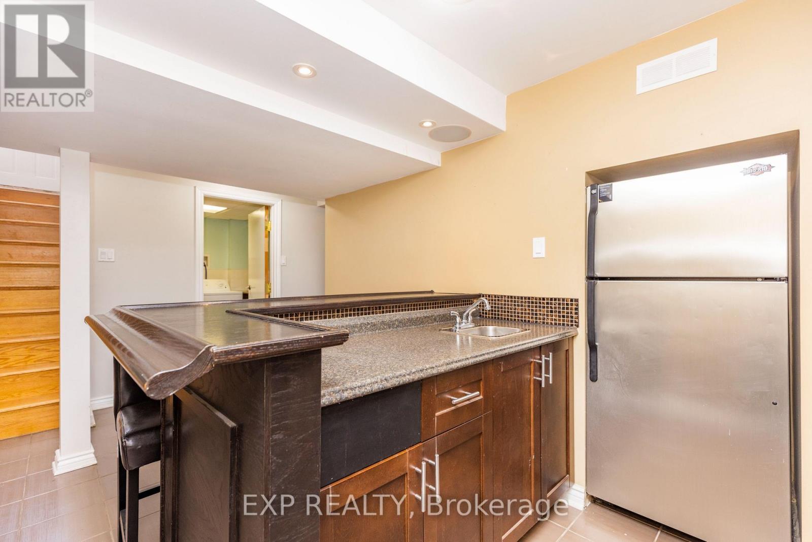 1272 Maitland Avenue, Ottawa, Ontario  K2C 2C6 - Photo 27 - X12931270