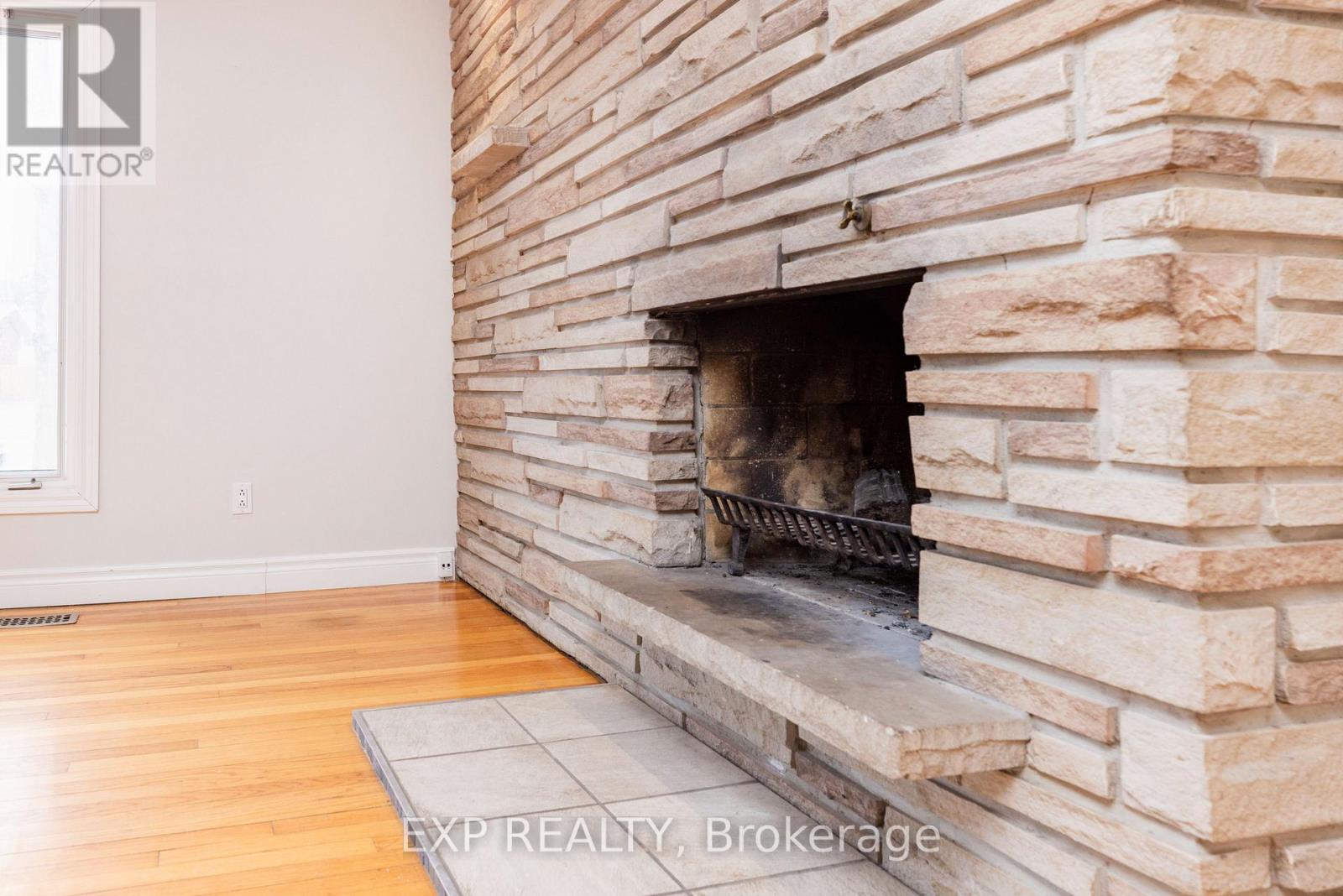 1272 Maitland Avenue, Ottawa, Ontario  K2C 2C6 - Photo 5 - X12931270