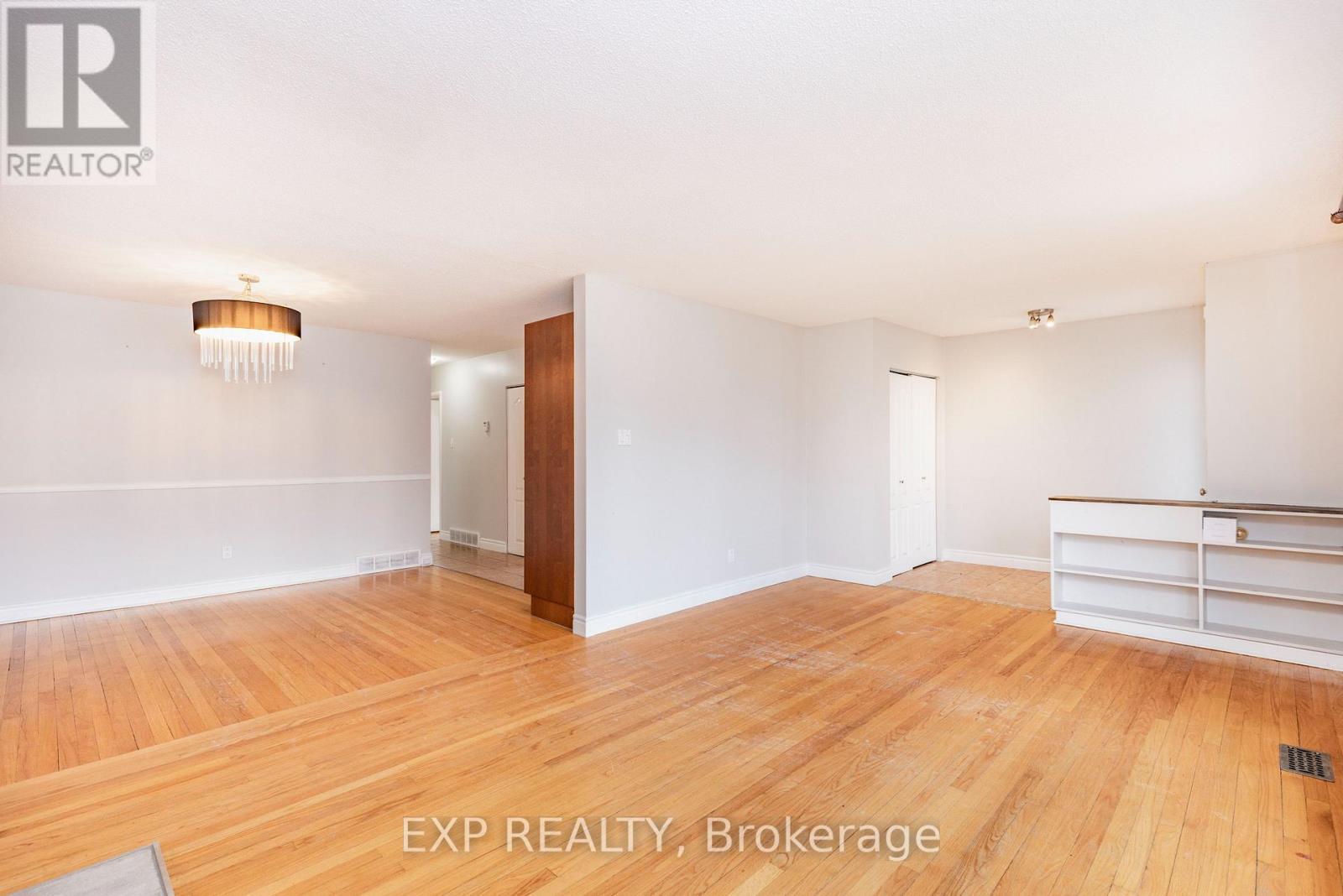 1272 Maitland Avenue, Ottawa, Ontario  K2C 2C6 - Photo 6 - X12931270